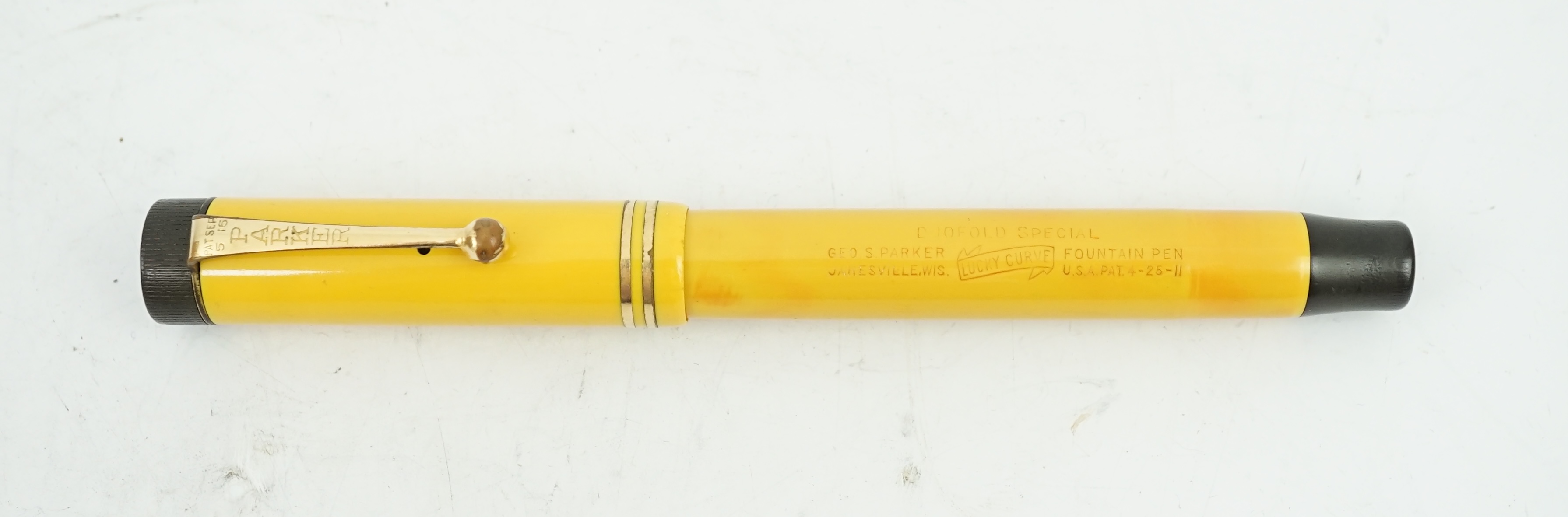 A Parker Mandarin yellow Lucky Curve Special fountain pen